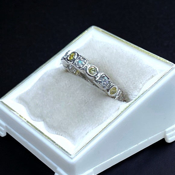 🌺Vintage Sterling CZ & Peridot Ring - Picture 5 of 11